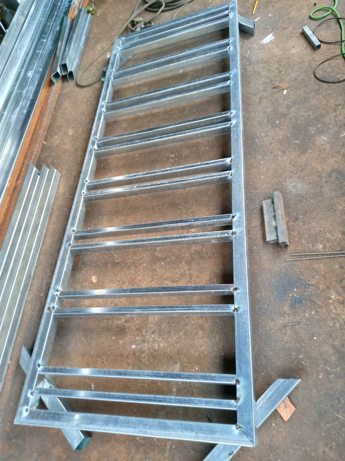 Before Custom Gate 1